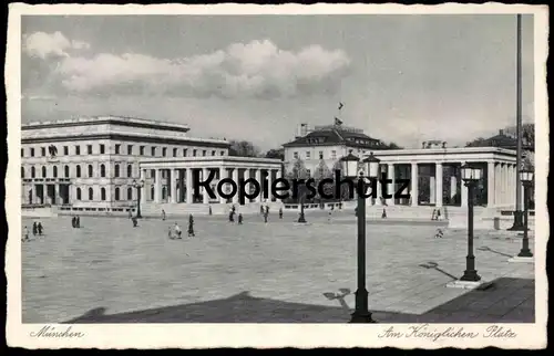 ALTE POSTKARTE MÜNCHEN AM KÖNIGLICHEN PLATZ EHRENTEMPEL BEFLAGGUNG 40ER JAHRE postcard cpa Ansichtskarte AK Architecture