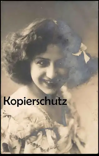 ALTE POSTKARTE FRÖHLICHES MÄDCHEN FOTOGRAFIE FRAU WOMAN FEMME FILLE MISS 1908 FOTO PHOTO GIRL postcard AK Ansichtskarte