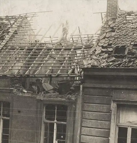 ALTE POSTKARTE ROULERS MAISON HAUS DURCH ENGLISCHE FLIEGERBOMBE ZERSTÖRT 1916 guere bomb bombe Roeselare Rousselare cpa