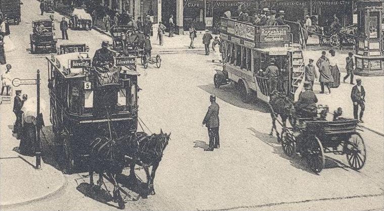 ALTE POSTKARTE BERLIN UNTER DEN LINDEN ECKE