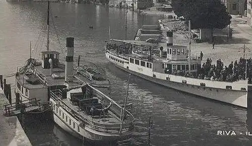 ALTE POSTKARTE RIVA DEL GARDA IL PORTO Schiff Trento ship bateaux navi Dampfer steamship Campari Werbung cpa postcard AK