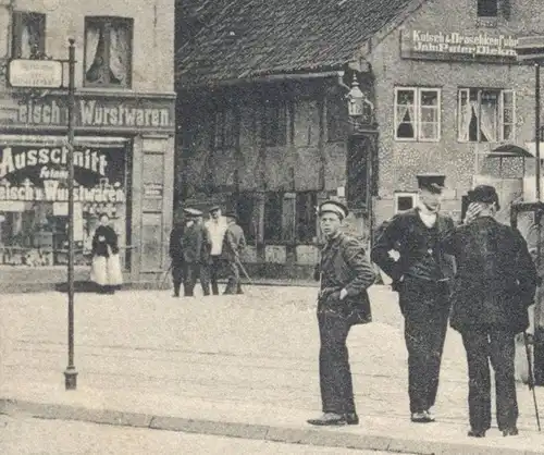 ALTE POSTKARTE FLENSBURG SÜDERMARKT STRASSENBAHN NR. 5 Hafermarkt Holm Apenrader Str. Tram Tramway Central-Theater Wurst
