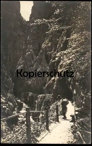 ALTE FOTO POSTKARTE HÖLLENTALKLAMM GRAINAU GARMISCH-PARTENKIRCHEN KLAMM WANDERER Rucksack Ansichtskarte AK cpa postcard