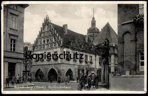 ALTE POSTKARTE BRANDENBURG AN DER HAVEL KURFÜRSTENHAUS PASSANTEN FAHRRAD bike cpa postcard AK Ansichtskarte