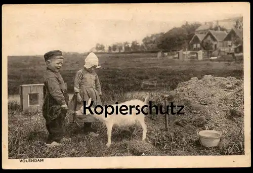 ALTE POSTKARTE VOLENDAM ZIEGE MIT KINDERN GEIT Edam-Volendam Mädchen & Junge chèvre Goat enfant children postcard