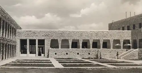 ÄLTERE POSTKARTE BEIT JALA BAIT DSCHALA EVANG. MÄDCHENSCHULE TALITHA KUMI INNENHOF Jordanien Palestine Palästina