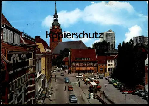 ÄLTERE POSTKARTE ITZEHOE BERLINER PLATZ VW FORD OPEL 197x Auto Autos old cars voitures cpa postcard AK Ansichtskarte