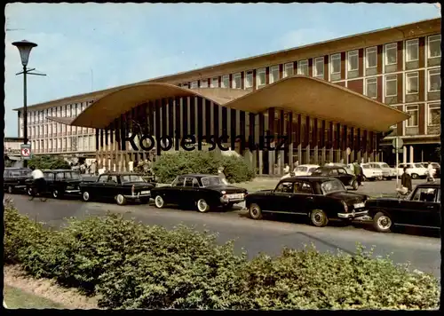 ÄLTERE POSTKARTE BOCHUM BAHNHOF TAXI Taxen Droschke cab car Mercedes Opel Kapitän Ford Peugeot station gare cpa postcard