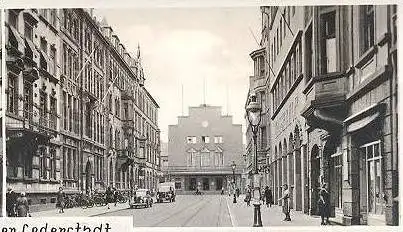 ÄLTERE POSTKARTE LEDERSTADT OFFENBACH Bahnhof Tram Straßenbahn Tramway Kaufhof Dugena Uhr Lederwaren Messehalle gare