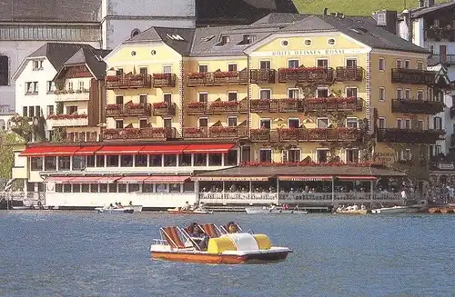 POSTKARTE HOTEL WEISSES RÖSSL WOLFGANGSEE St. Wolfgang Österreich Austria cpa postcard Tretboot pedal boat pédalo AK