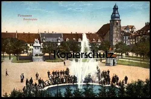 ALTE POSTKARTE PIRMASENS EXERZIERPLATZ Personen am Brunnen Fontaine fountain AK Ansichtskarte cpa postcard