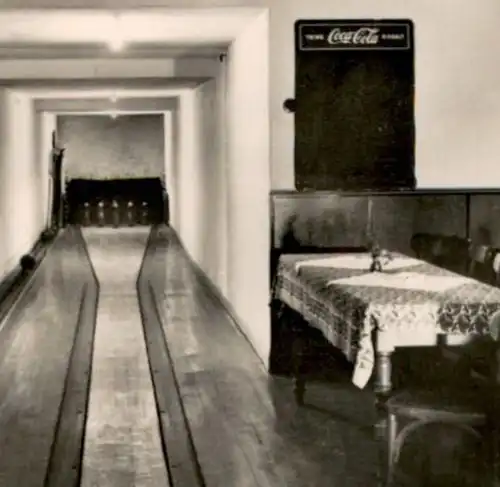 ÄLTERE POSTKARTE GRUSS AUS ZONS SCHLÖSSERS GASTSTÄTTE NUSSBAUM GASTHOF ZUM FELDTOR CocaCola Coca Cola Russische Eier