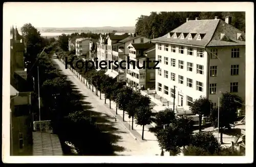 ALTE POSTKARTE INSEL RÜGEN STRASSE RICHTUNG MIT GEBÄUDEN VILLEN Villa Ansichtskarte AK postcard cpa