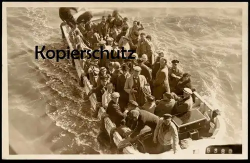 ALTE POSTKARTE HELGOLAND ANLANDUNG SEPTEMBER 1936 Photohaus Atlantik P. Pawlowski Boot Koffer Personen Ansichtskarte AK