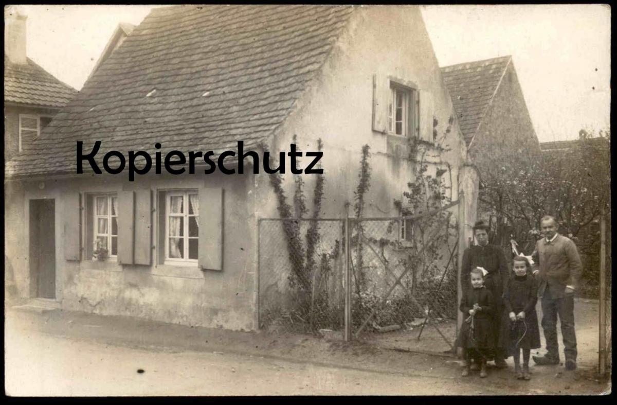 ALTE FOTO POSTKARTE EICHHOFEN HAUS FAMILIE HOLZSCHUHE