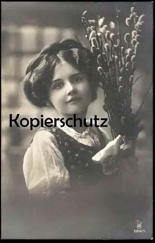 ALTE POSTKARTE MÄDCHEN KIND WEIDENKÄTZCHEN fillette young girl enfant girl femme child Ansichtskarte postcard cpa