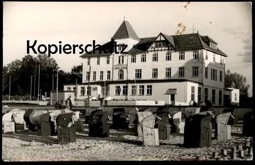 ÄLTERE POSTKARTE KÜHLUNGSBORN ERHOLUNGSHEIM JOCHEN WEIGERT STRANDKORB Ansichtskarte AK postcard cpa