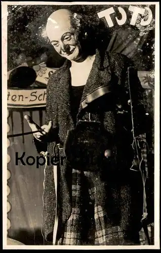 ALTES FOTO KARTE CLOWN TOTO CLOWNERIE Zauberer Zauberstab magic wand ? illusionist Clowns paillasse circus Zirkus Cirque