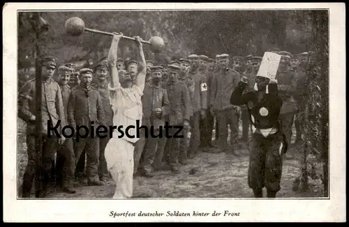 ALTE POSTKARTE SPORTFEST DEUTSCHER SOLDATEN HINTER DER FRONT GEWICHTHEBEN SPORT weightlifting haltérophilie cpa postcard