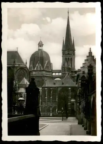 VIER ALTE FOTOS AACHEN 1936 AUSBLICK AUS WOHNHAUS EHRENMAL KATSCHHOF DOM Foto photo photos aken aix-la-chapelle