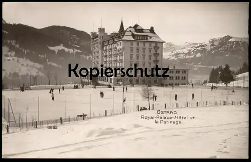 ALTE POSTKARTE GSTAAD ROYAL-PALACE HOTEL ET LE PATINAGE Eislaufen ice skating Schweiz Suisse postcard Ansichtskarte cpa