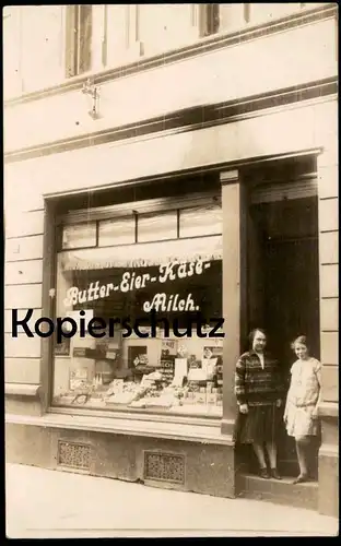 ALTE FOTO POSTKARTE MILCHLADEN GESCHÄFT BUTTER EIER KÄSE MILCH VERM. KÖLN milk eggs cheese Ansichtskarte photo postcard