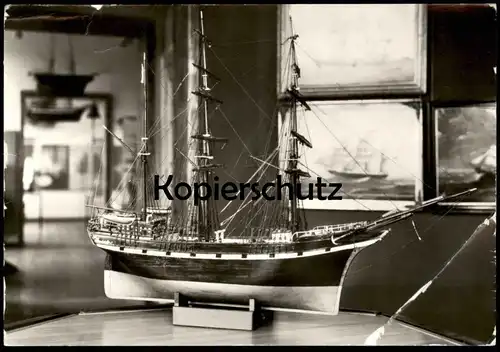 ÄLTERE POSTKARTE ROSTOCK MODELL EINER ROSTOCKER BARK MODELLSCHIFF Segelschiff clipper miniature model ship cpa postcard