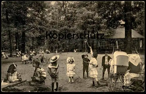 ALTE POSTKARTE BERLIN BERLINER LEBEN TIERGARTENSPIELPLATZ Spielplatz Tiergarten Kinder playground AK cpa postcard