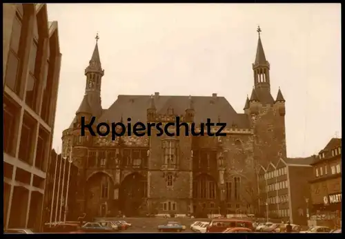 ALTES ORIGINAL FOTO AACHEN INNENSTADT PARKPLATZ 1976 AUTOS VW KÄFER BUS OPEL Aken Aix-la-Chapelle Photo 13 cm x 9 cm