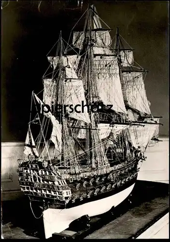 ÄLTERE POSTKARTE SEGELSCHIFF MODELL RUSSISCHES LINIENSCHIFF UM 1725 SCHLOSS EUTIN sailing ship Russia Russland postcard