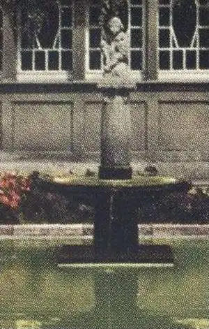 ÄLTERE POSTKARTE BAD NAUHEIM ZIERHÖFE BADEHAUS Meerjungfrau Fountain Fontaine Springbrunnen Brunnen Mermaid Sìrene cpa