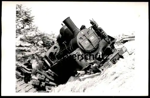 ALTE POSTKARTE EISENBAHN UNGLÜCK BBÖ ÖBB DAMPLOK 75 742 LAA ROTENSEEHOF 1919? train accident Zugunglück Eisenbahnunglück