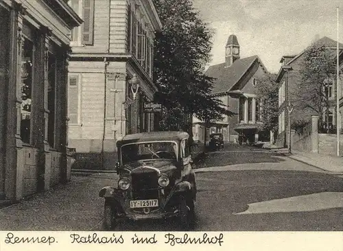 ALTE POSTKARTE LENNEP RATHAUS UND BAHNHOF REMSCHEID EWALD R.. HOTEL station gare Auto voiture car Ansichtskarte postcard