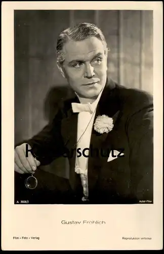 ALTE POSTKARTE GUSTAV FRÖHLICH FILM-SCHAUSPIELER ADLER FILM MONOKEL FLIEGE actor acteur Foto postcard cpa Ansichtskarte