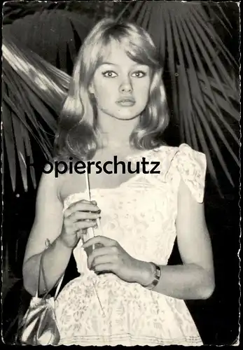 ALTE POSTKARTE MARION MICHAEL BERLIN FILM-SCHAUSPIELERIN actress Drink Longdrink Foto Photo Ansichtskarte postcard cpa