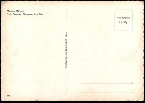 ALTE POSTKARTE MARION MICHAEL FILM-SCHAUSPIELERIN VOR PFERDEWEIDE PFERDE WIESE actress acteur actrice Foto postcard AK