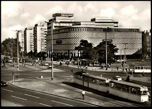 ÄLTERE POSTKARTE MESSESTADT LEIPZIG WARENHAUS KONSUMENT AM BRÜHL STRASSENBAHN LINIE 7 TRAM AK Ansichtskarte postcard cpa
