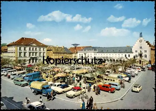 ÄLTERE POSTKARTE LANDAU PFALZ RATHAUSPLATZ MARKT AUTOS VW Auto Lkw truck pickup camion Ansichtskarte postcard cpa AK