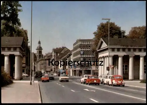 ÄLTERE POSTKARTE DÜSSELDORF RATINGER TOR VW KÄFER ROT WEISS VOLKSWAGEN FIAT 850 SPIDER Ansichtskarte AK cpa postcard