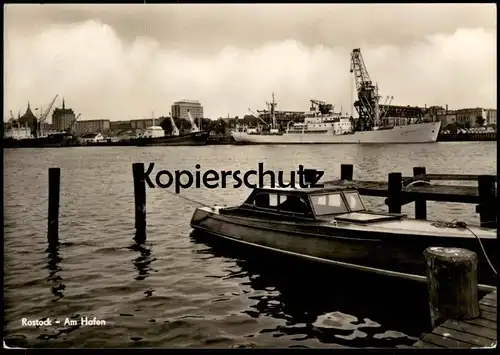 ÄLTERE POSTKARTE ROSTOCK AM HAFEN BOOT Boote Schiff Schiffe Kran crane grue port harbour AK Ansichtskarte cpa postcard