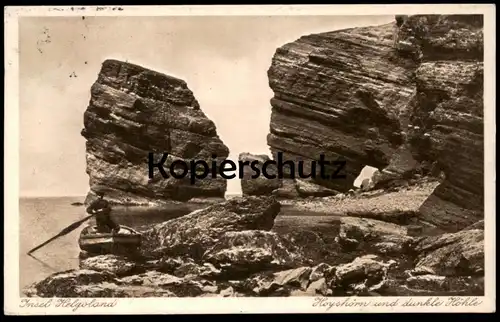 ALTE POSTKARTE NORDSEEBAD INSEL HELGOLAND HOYSHÖRN UND DUNKLE HÖHLE Fischerboot Boot Ansichtskarte AK cpa postcard