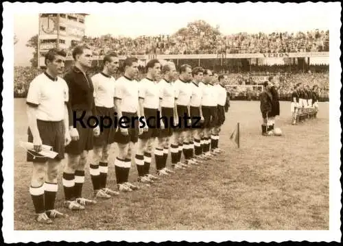 POSTKARTE REPRODUKTION DAS WUNDER VON BERN Fußball football soccer Mannschaft Rahn Morlock Walter Turek Eckel Schäfer AK