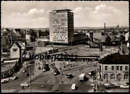 ÄLTERE POSTKARTE NÜRNBERG PLÄRRER MIT HOCHHAUS AUTO LKW STRASSENBAHN VERKEHR AUTOMAT CAFÉ REISEBÜRO STEMPEL EULE owl