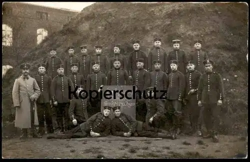 ALTE FOTO-POSTKARTE ZUR ERINNERUNG AN DIE REKRUTENZEIT PAROLE ANGER MAGDEBURG 1914 Soldaten Ansichtskarte postcard cpa