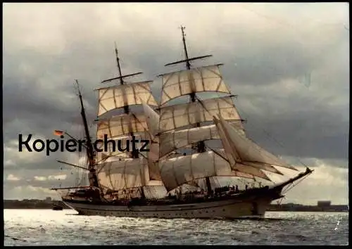 ÄLTERE POSTKARTE SEGELSCHULSCHIFF DER DEUTSCHEN BUNDESMARINE GORCH FOCK SEGELSCHIFF Schiff sailing ship Ansichtskarte AK