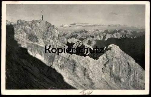 ALTE POSTKARTE BEI SONNENUNTERGANG AUF DER ZUGSPITZE GEGEN OSTEN MÜNCHNER HAUS SEKTION MÜNCHEN STEMPEL SCHNEEFERNERHAUS