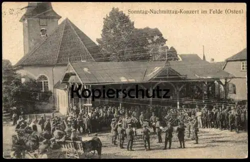 ALTE POSTKARTE SONNTAG-NACHMITTAG-KONZERT IM FELDE OSTEN 1. WELTKRIEG SOLDATEN SOLDAT MUSIK Ansichtskarte cpa postcard