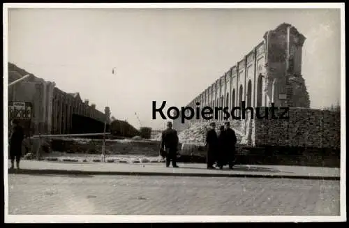 ALTE ORIGINAL FOTO POSTKARTE WIEN ABBRUCH DES WESTBAHNHOF 1949 SCHILD HALTESTELLE AUTOBUS Bus Bahnhof station gare