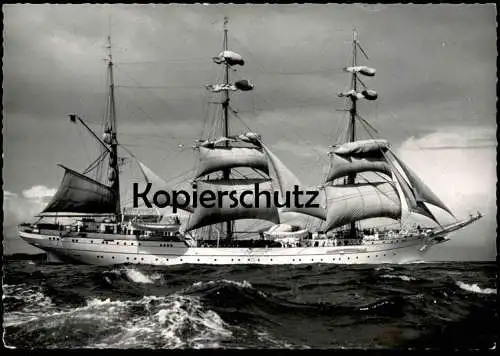 ÄLTERE POSTKARTE SEGELSCHULSCHIFF GORCH FOCK SEGELSCHIFF MARINE FOTOGRAF RENARD Schiff sailing ship AK cpa postcard