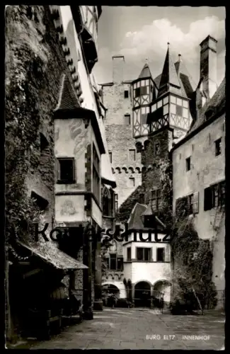 ÄLTERE POSTKARTE BURG ELTZ INNENHOF MIT FASS Wierschem Maifeld Polch Schloss castle chateau postcard Ansichtskarte